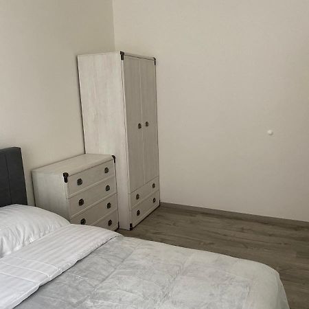 Klicperovo 3Kk Appartement Hradec Králové Buitenkant foto