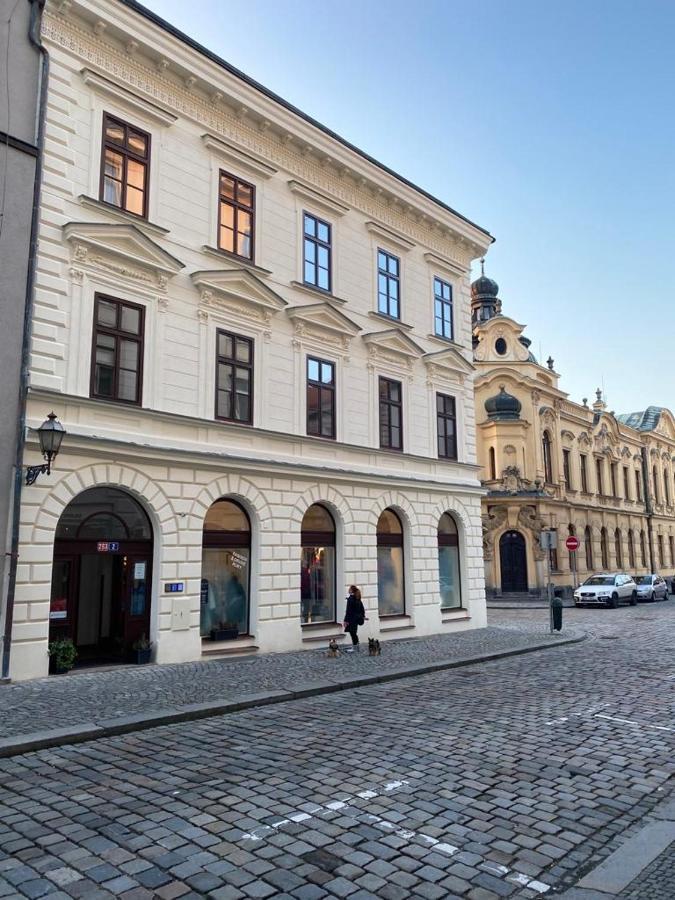 Klicperovo 3Kk Appartement Hradec Králové Buitenkant foto